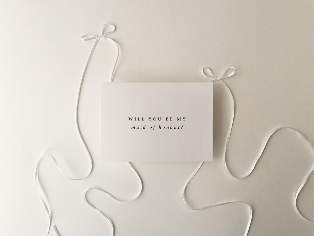 Basique Maid of Honour Card